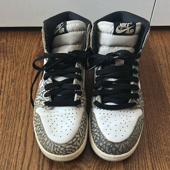 Air Jordan 1 Retro High OG White Cement Big Boy’s Size 5Y - Picture 2 of 5